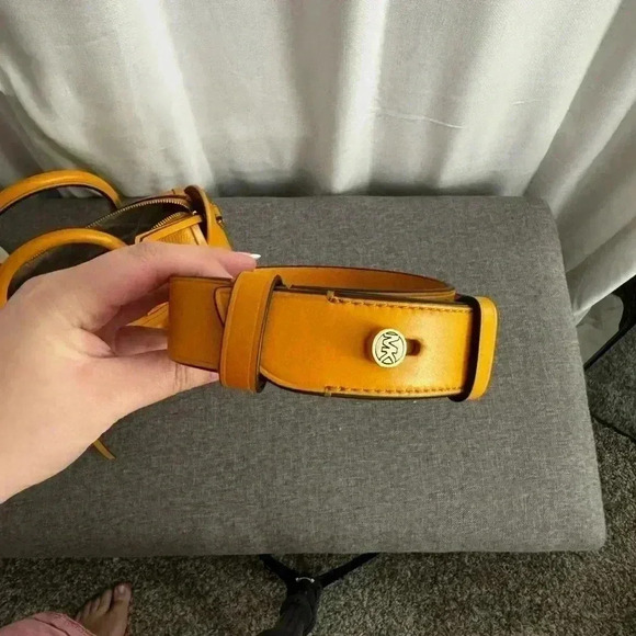 Michael Kors Carine Carmel Small Studded Pebbled Leather Satchel - Picture 8 of 11